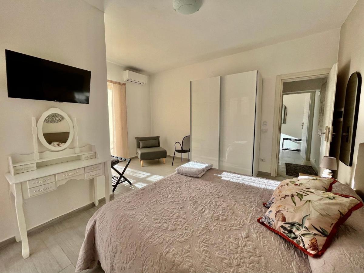 La Dependance Aparthotel Scilla Eksteriør billede