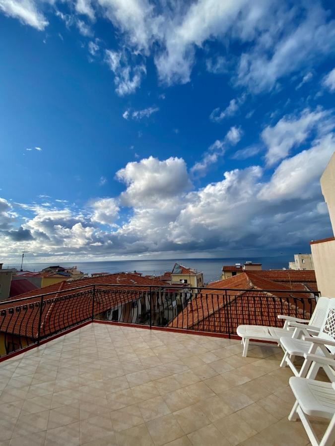 La Dependance Aparthotel Scilla Eksteriør billede